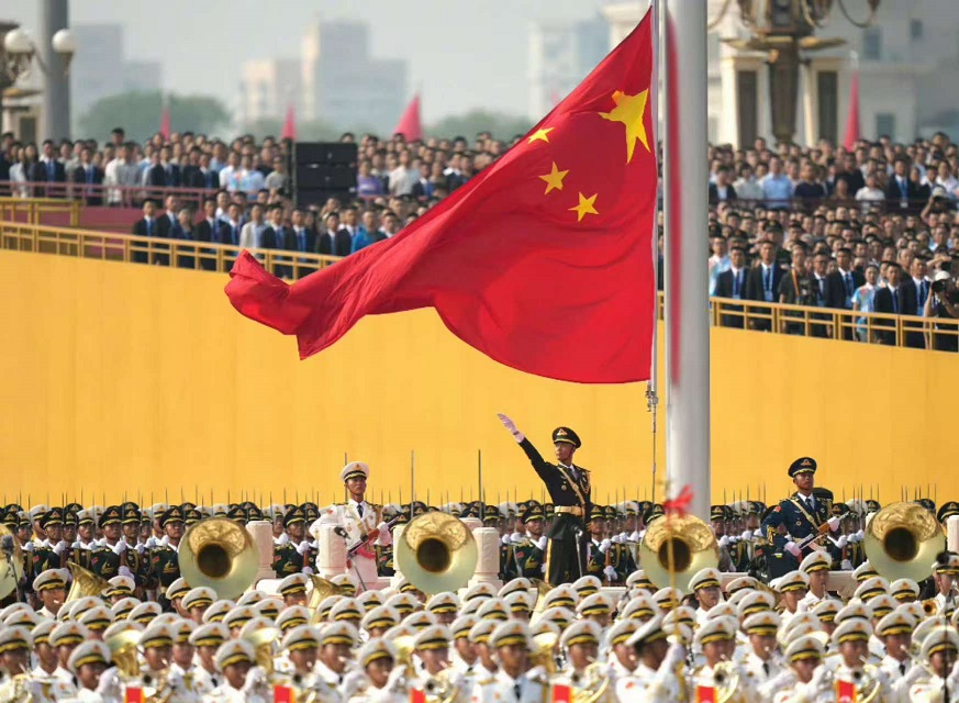 甘肅信合工程設(shè)計有限公司組織集體觀看閱兵儀式，威武之師激勵奮發(fā)之志